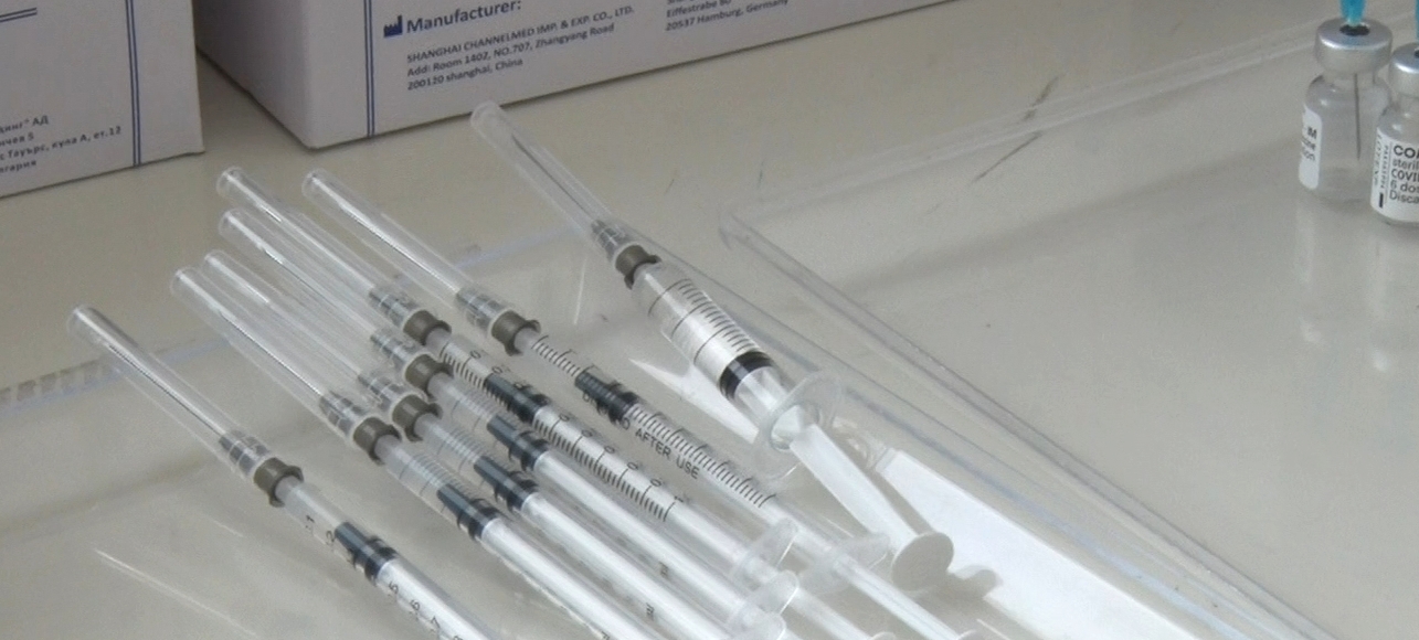 Ваксина е възможна и през празничните дни