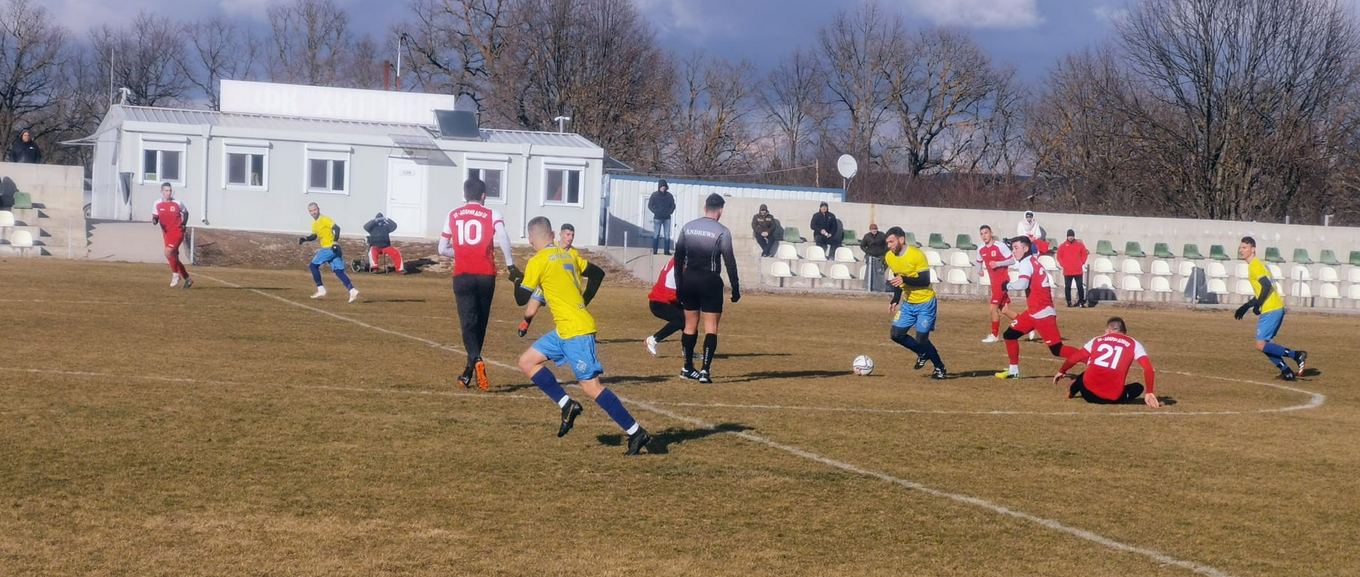 Предстоящи футболни контроли