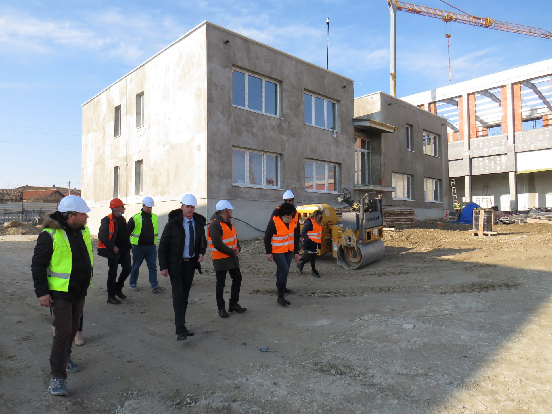 Областният управител се запозна с хода на строителството на пречиствателната станция