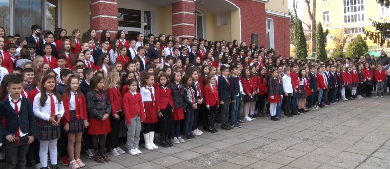 Масов рецитал в памет на Левски