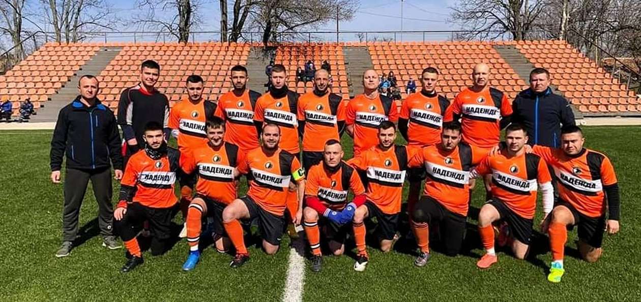 „Мълния“ (Климент) с тринадесета поредна победа