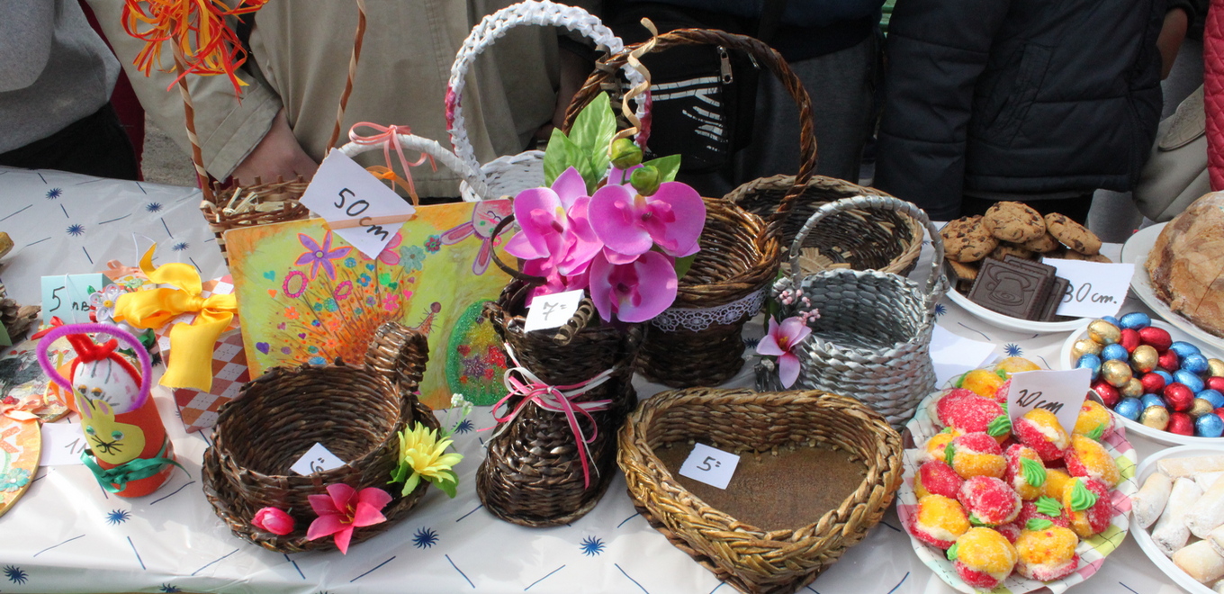 Великденски инициативи с кауза в Средно училище “Сава Доброплодни”