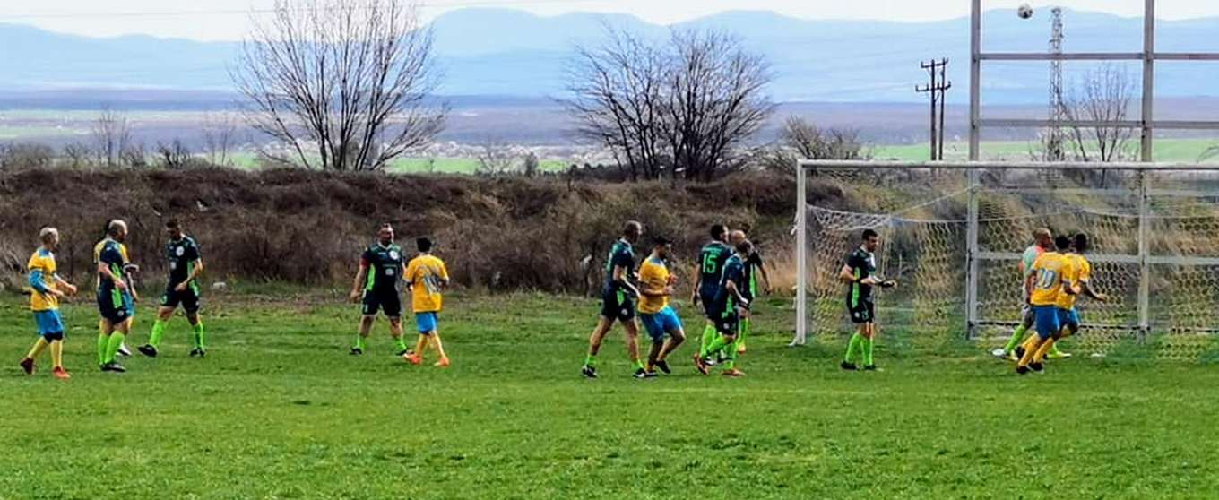 „Чавдар“ (Дивдядово) прегази с лекота „Заря“ (Звегор)