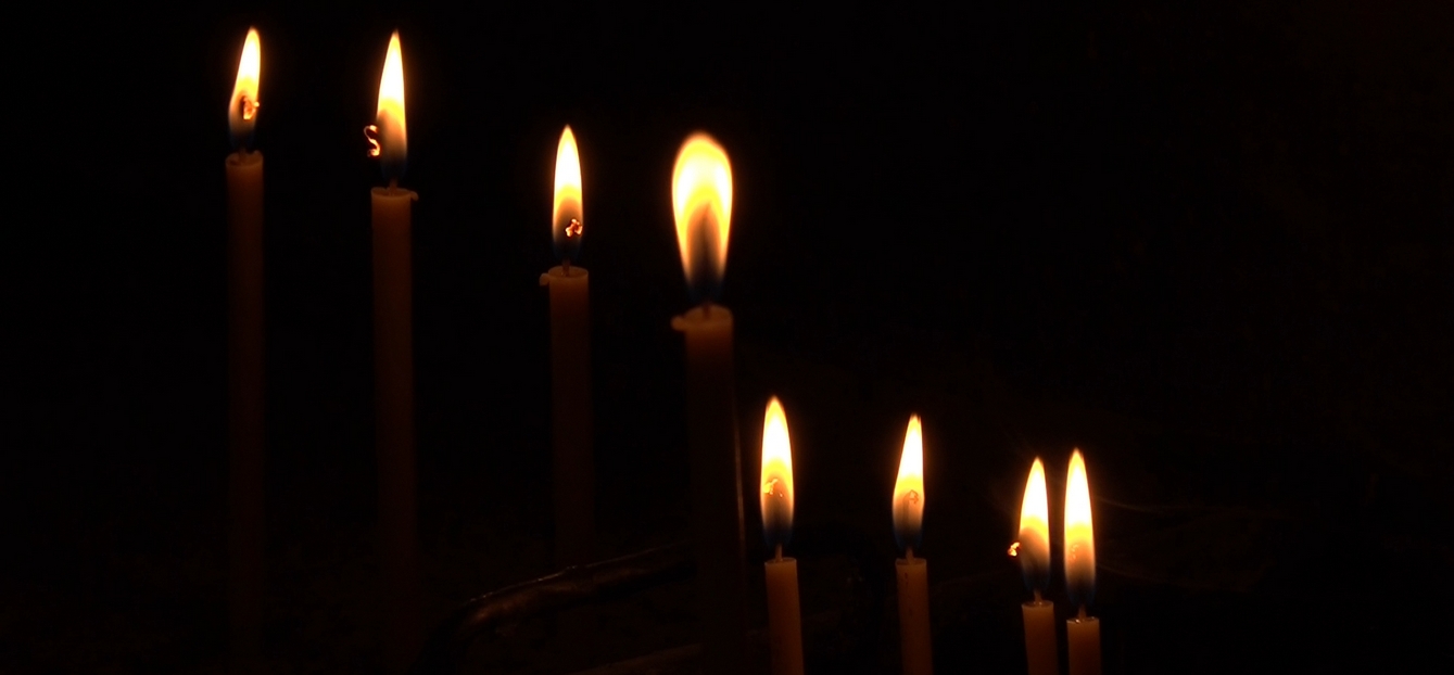 Църквата почита мъчениците от Батак