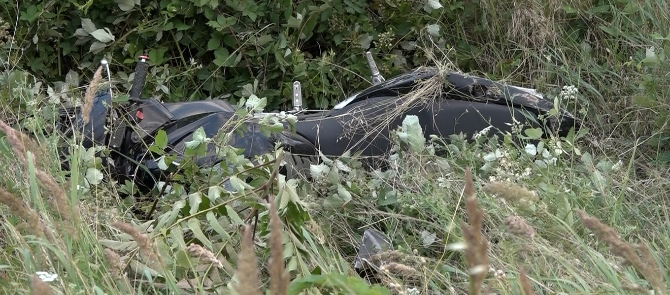 Двама в болница след пътен инцидент