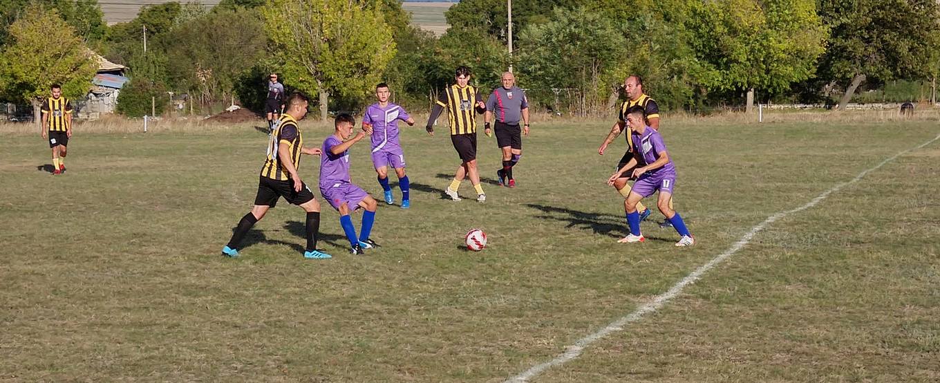 „Хитрино“ (Хитрино) с изразителна победа над „Ботев“ (Каменяк)