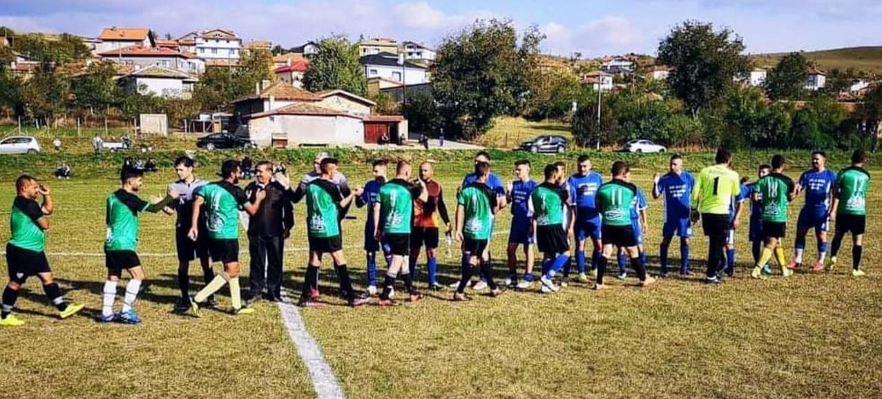 „Мълния“ (Климент) – едноличен лидер в групата