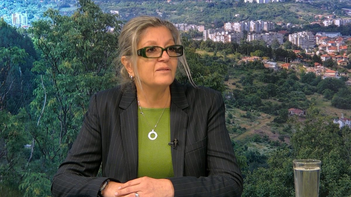 ректор проф Наталия Витанова