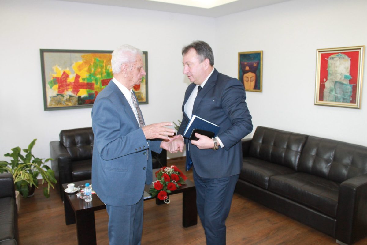 Александър Узунов