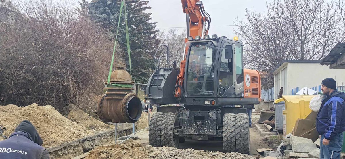 Продължава включването на нови водопроводи