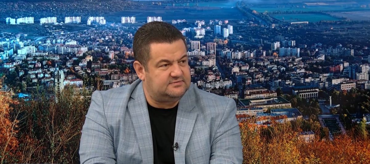 Николай Колев