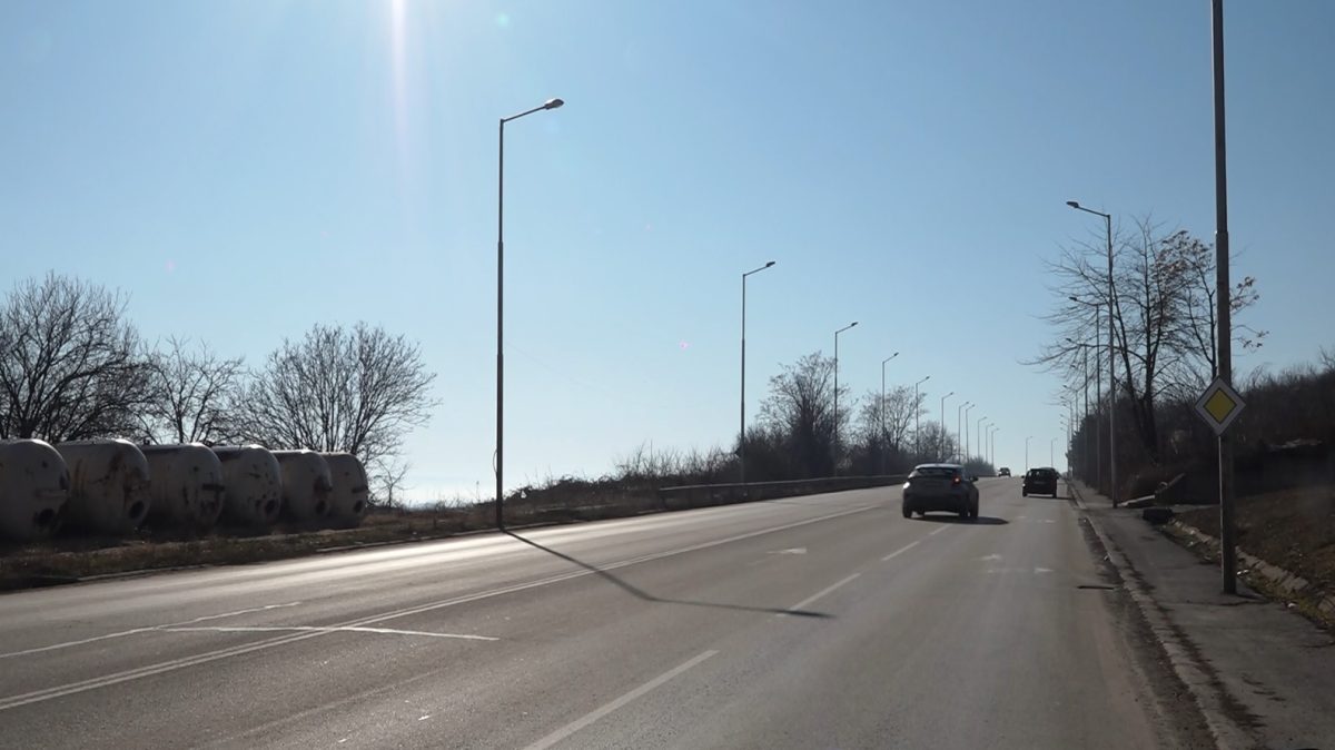 Търсят решение за лампите към Дивдядово