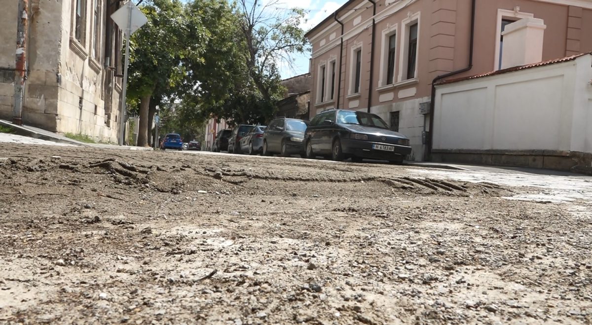 Проблем с паветата по ул. „Московска“