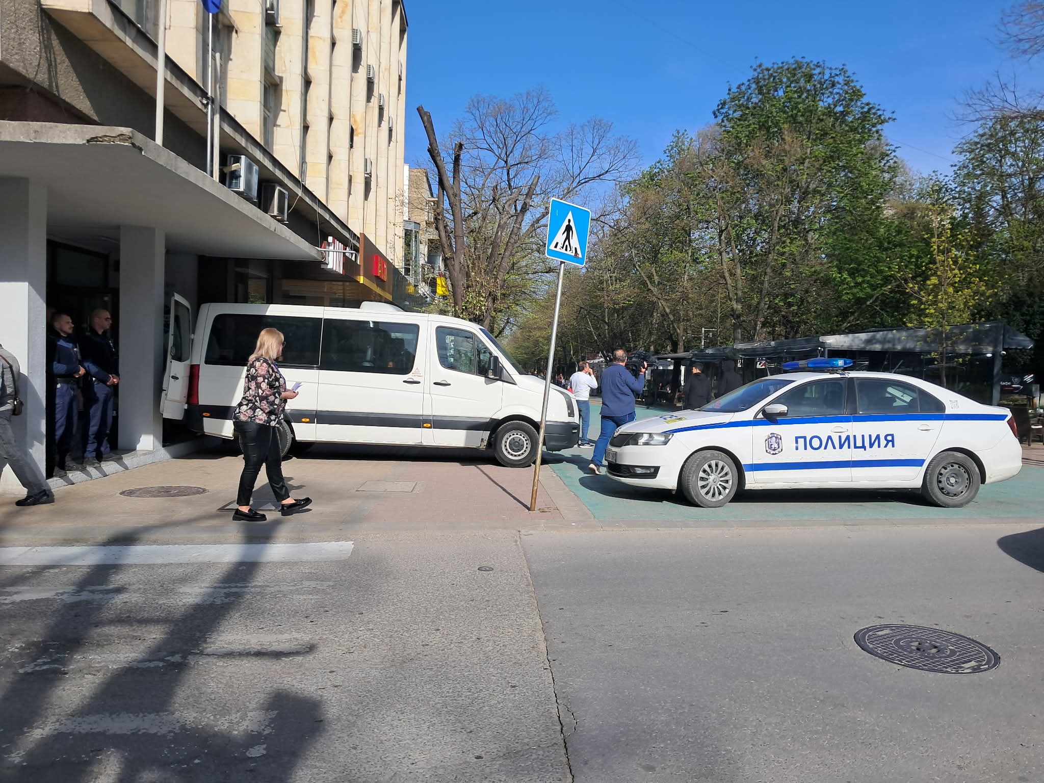 Доставят нова партида хартиени бюлетини за парламентарните избори